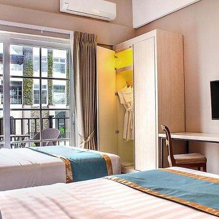 Royale Parc Hotel Tagaytay Tagaytay City Exterior photo