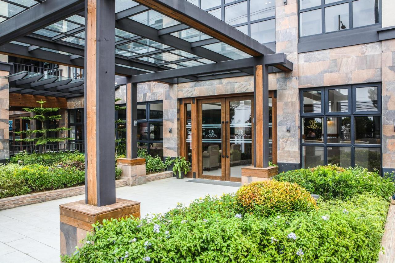 Royale Parc Hotel Tagaytay Tagaytay City Exterior photo
